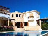 Antalya konyaaltın da lüks havuzlu kiralık villa